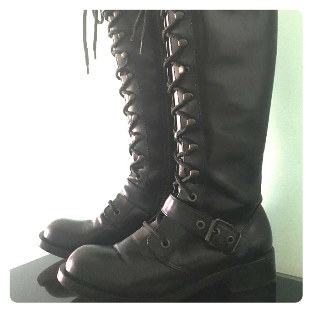 DKNY tall, military, combat, leather boots 8.5M